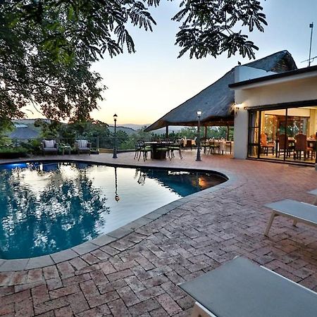 La Roca Guest House Mbombela Bagian luar foto