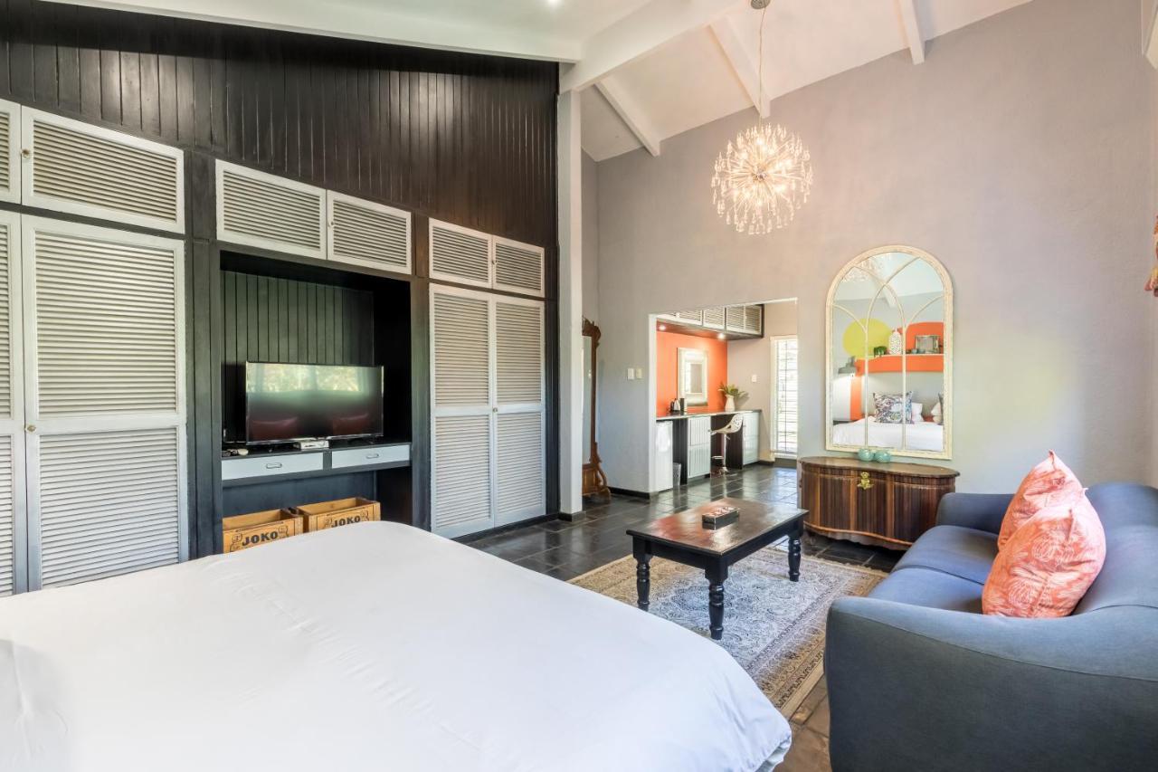 La Roca Guest House Mbombela Bagian luar foto