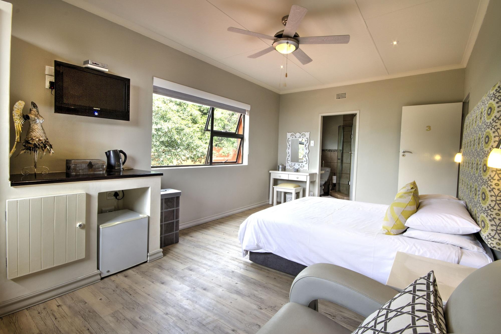 La Roca Guest House Mbombela Bagian luar foto