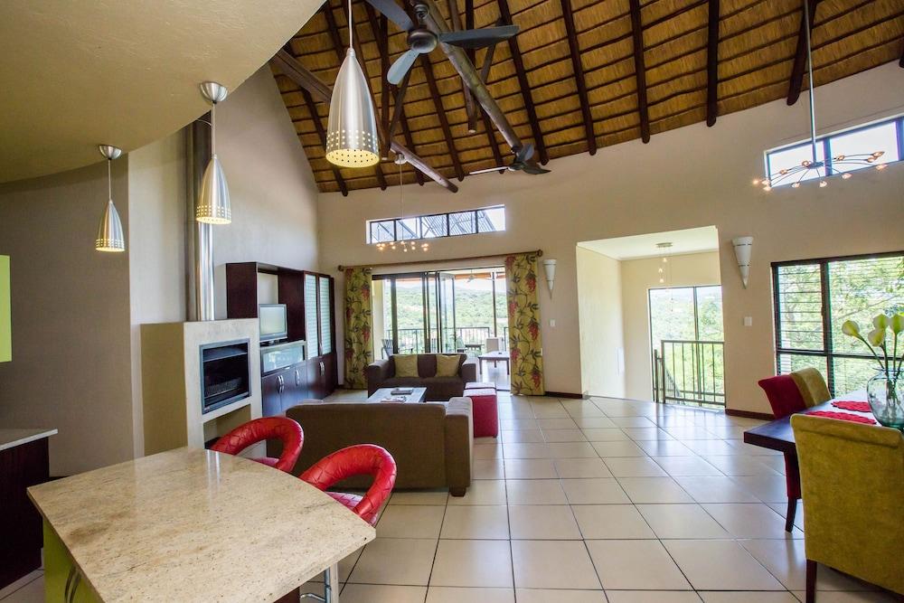La Roca Guest House Mbombela Bagian luar foto